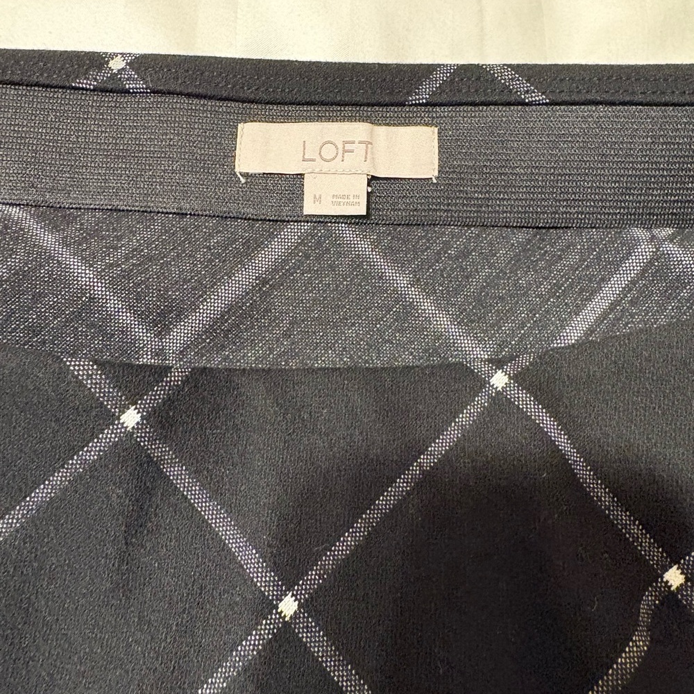 Black Checkered Women's Skirt - Picture 2 of 2